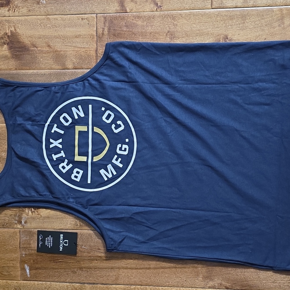 NWT Men's Brixton "CREST Tank Top". Size Small. Color Navy Blue And Off White - Picture 8 of 8